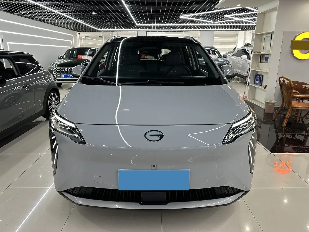 2023 MAXUS Interstellar 2.0T 143HP L4 6AT,autocango,china used car exporter,china ev exporter,chinese used car exporter,chinese used ev exporter