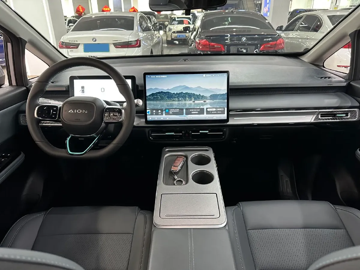 2023 MAXUS Interstellar 2.0T 143HP L4 6AT,autocango,china used car exporter,china ev exporter,chinese used car exporter,chinese used ev exporter