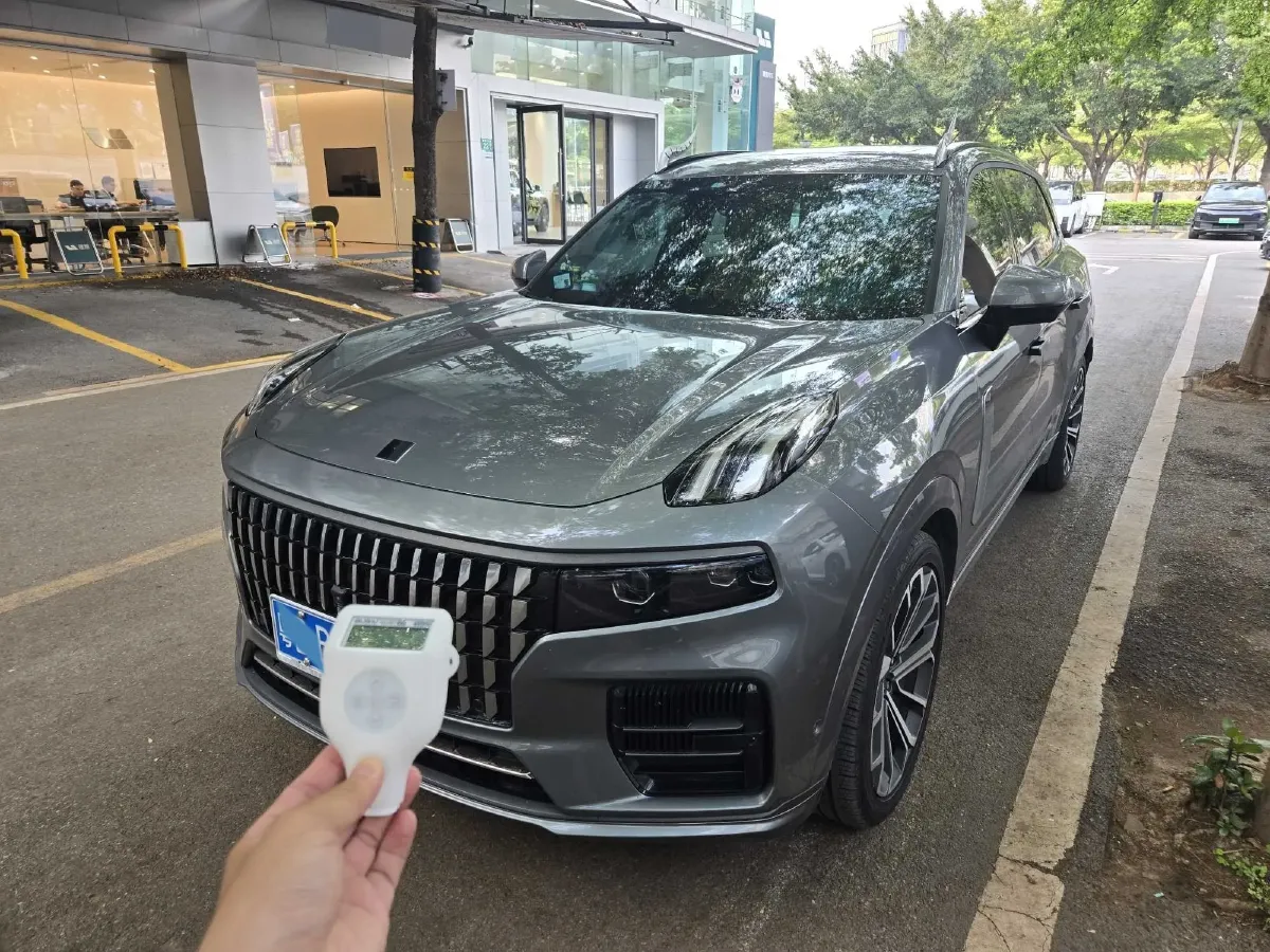 2021 Kia Carnival 2.0T 233HP L4 8AT,autocango,china used car exporter,china ev exporter,chinese used car exporter,chinese used ev exporter