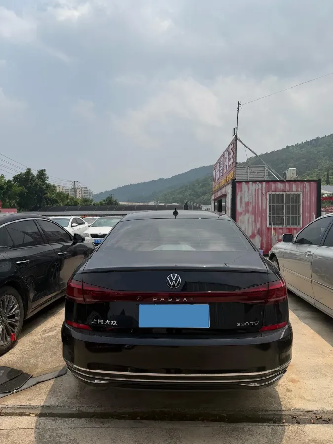 2023 Volkswagen Passat 2.0T 186HP L4 7DCT,autocango,china used car exporter,china ev exporter,chinese used car exporter,chinese used ev exporter