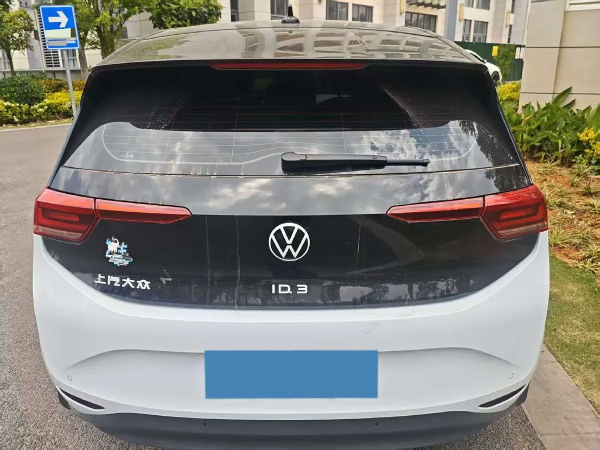 2023 Volkswagen ID.3 BEV 52.8KWH,autocango,china used car exporter,china ev exporter,chinese used car exporter,chinese used ev exporter