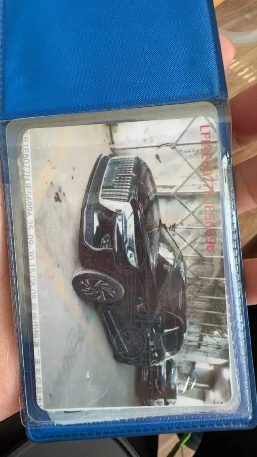 2022 HongQi HS5 2.0T 224HP L4 6AT,autocango,china used car exporter,china ev exporter,chinese used car exporter,chinese used ev exporter