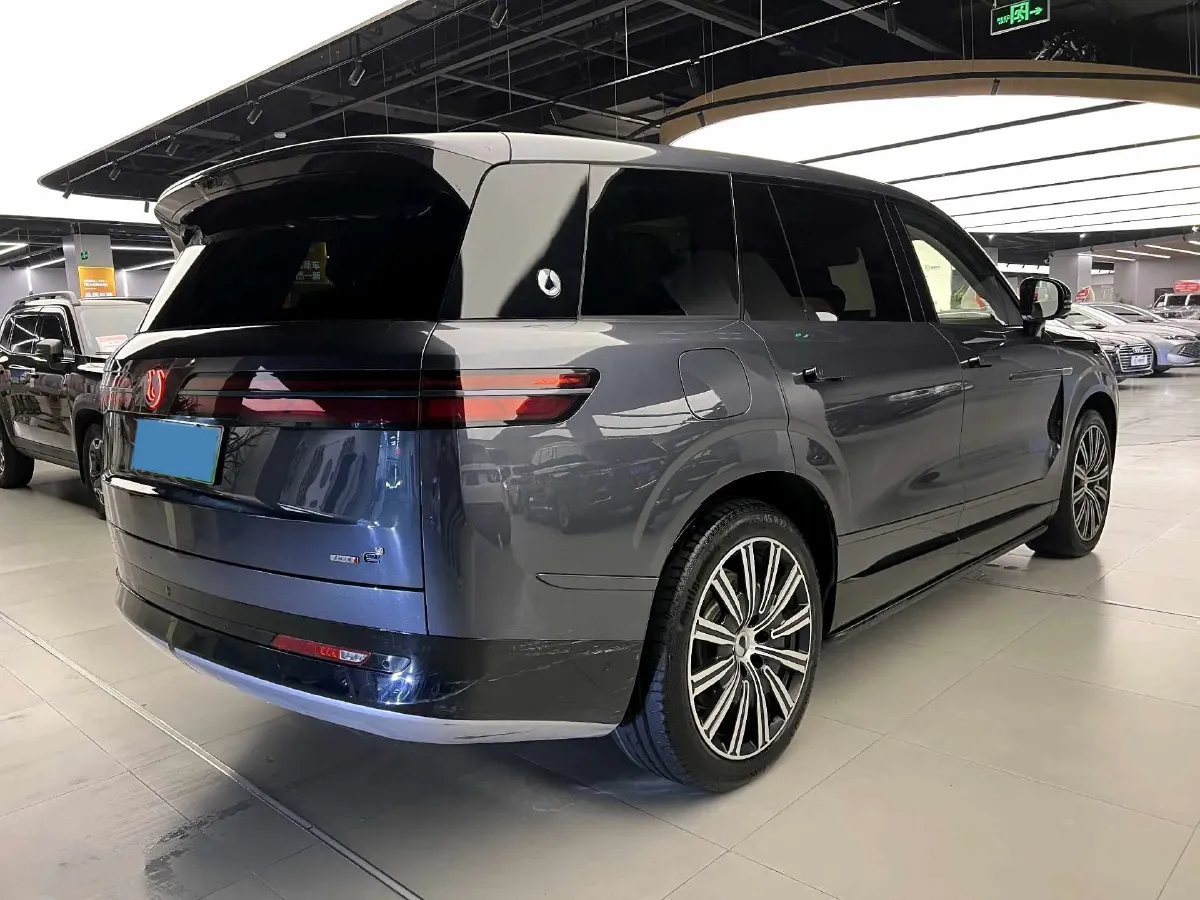 2026 Denza DenzaN9 2.0T 207HP L4 E-CVT PHEV,autocango,china used car exporter,china ev exporter,chinese used car exporter,chinese used ev exporter