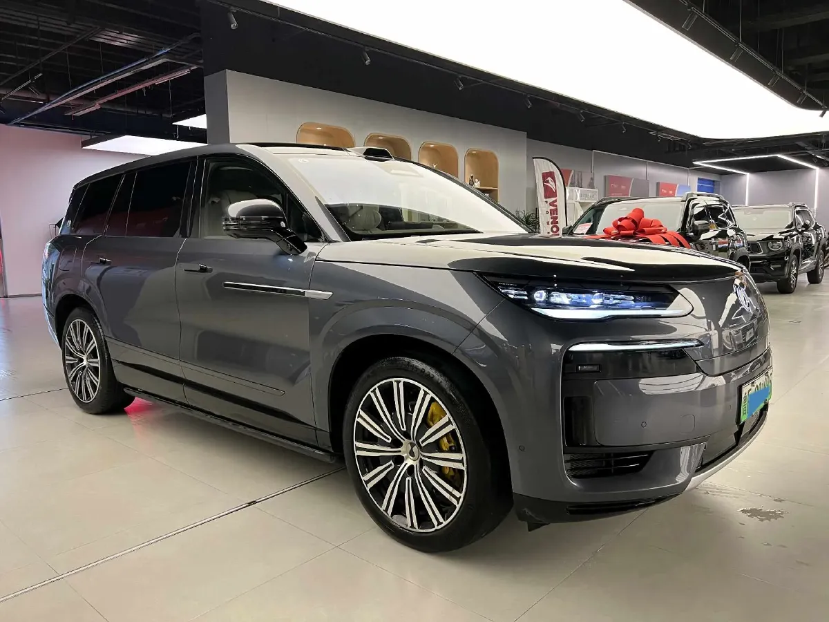 2026 Denza DenzaN9 2.0T 207HP L4 E-CVT PHEV,autocango,china used car exporter,china ev exporter,chinese used car exporter,chinese used ev exporter