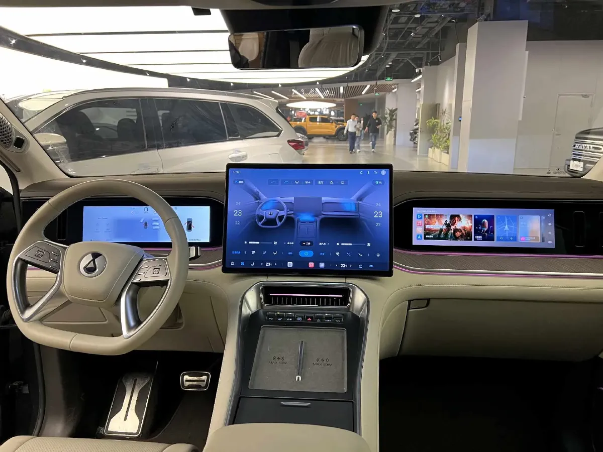 2026 Denza DenzaN9 2.0T 207HP L4 E-CVT PHEV,autocango,china used car exporter,china ev exporter,chinese used car exporter,chinese used ev exporter