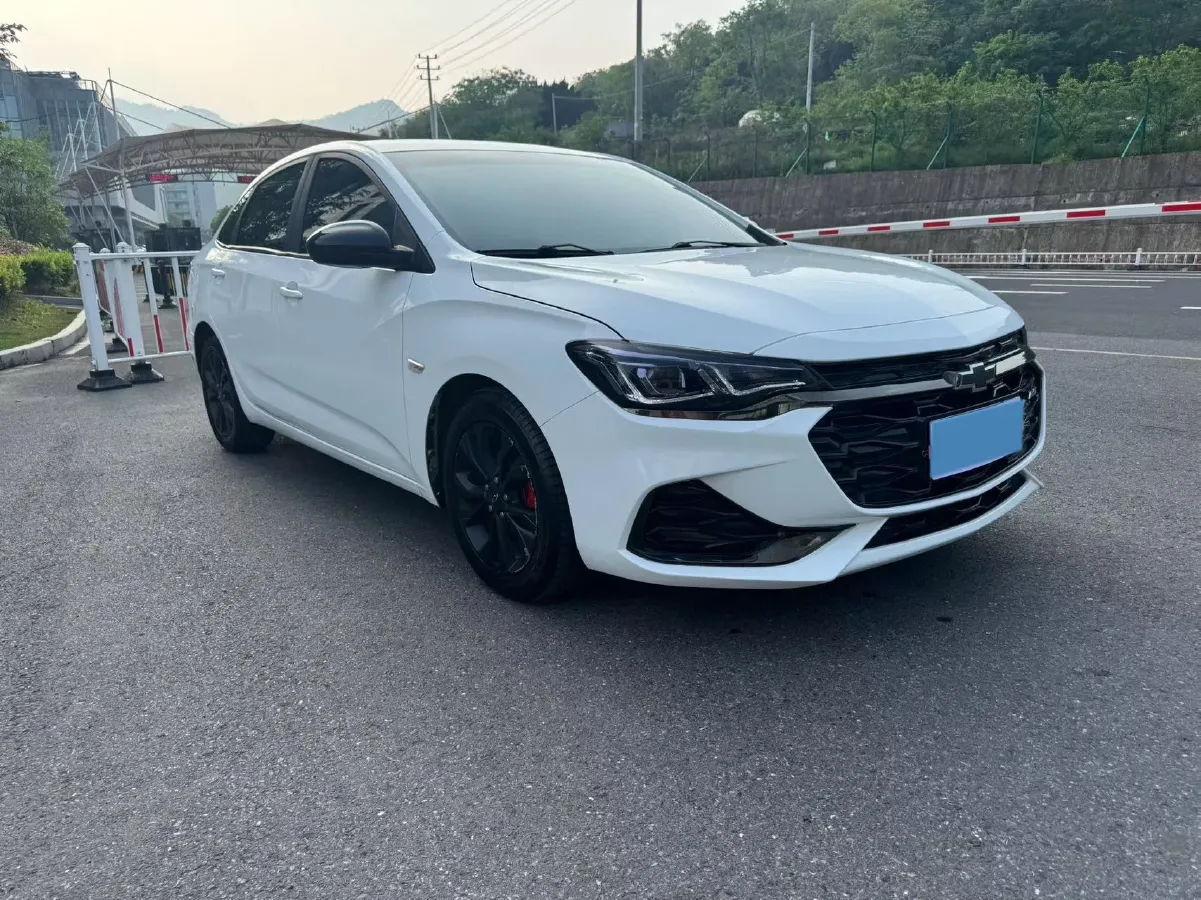 2020 Chevrolet Monza 1.3T 163HP L3 6AT,autocango,china used car exporter,china ev exporter,chinese used car exporter,chinese used ev exporter