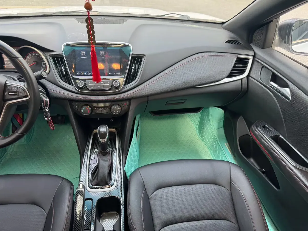 2020 Chevrolet Monza 1.3T 163HP L3 6AT,autocango,china used car exporter,china ev exporter,chinese used car exporter,chinese used ev exporter