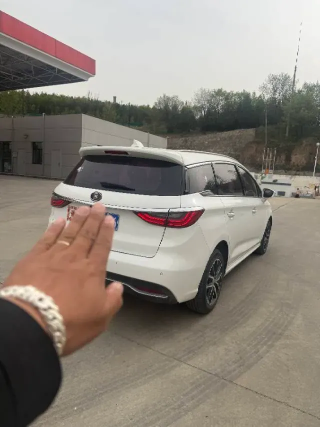 2017 BYD Song MAX 1.5T 154HP L4 6DCT,autocango,china used car exporter,china ev exporter,chinese used car exporter,chinese used ev exporter