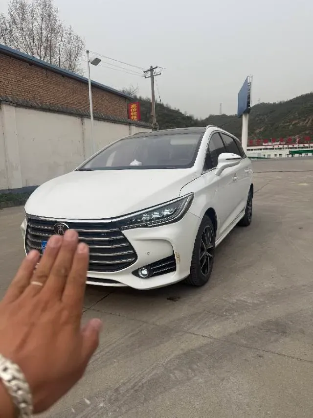 2017 BYD Song MAX 1.5T 154HP L4 6DCT,autocango,china used car exporter,china ev exporter,chinese used car exporter,chinese used ev exporter