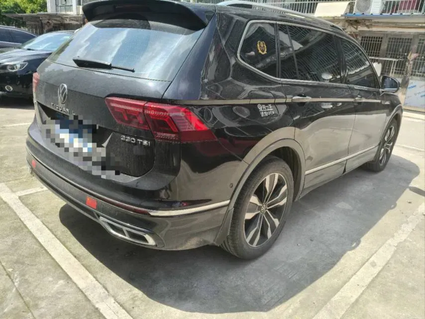 2024 Volkswagen Tiguan L 2.0T 186HP L4 7DCT,autocango,china used car exporter,china ev exporter,chinese used car exporter,chinese used ev exporter