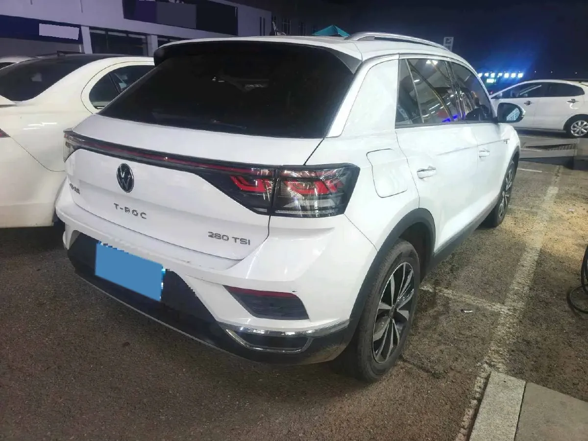 2023 Volkswagen T-Roc 1.4T 150HP L4 7DCT,autocango,china used car exporter,china ev exporter,chinese used car exporter,chinese used ev exporter