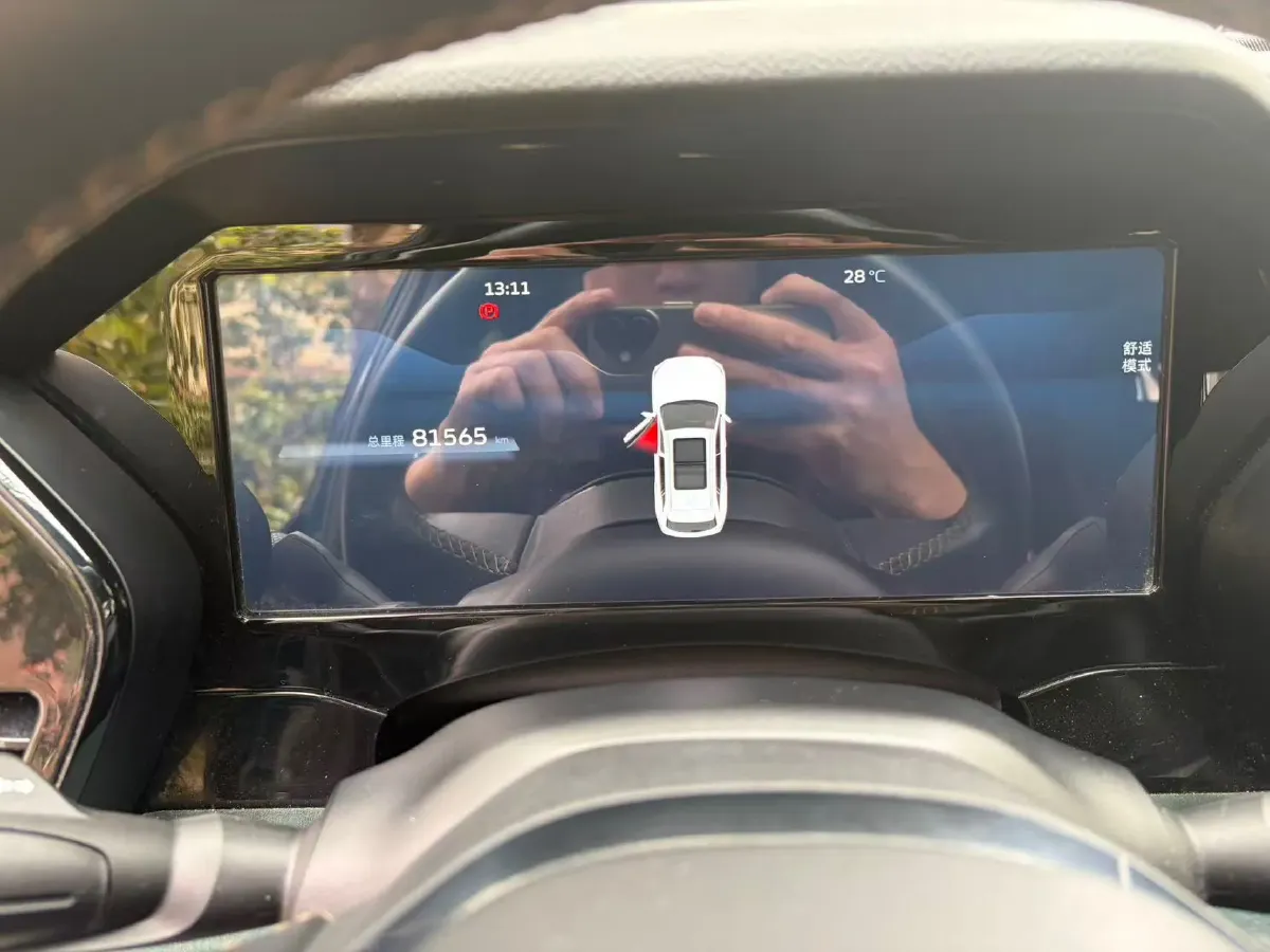 2021 Geely Monjaro 2.0T 218HP L4 7DCT,autocango,china used car exporter,china ev exporter,chinese used car exporter,chinese used ev exporter