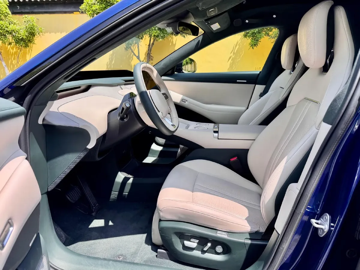 2025 MI YU7 BEV 101.7KWH,autocango,china used car exporter,china ev exporter,chinese used car exporter,chinese used ev exporter