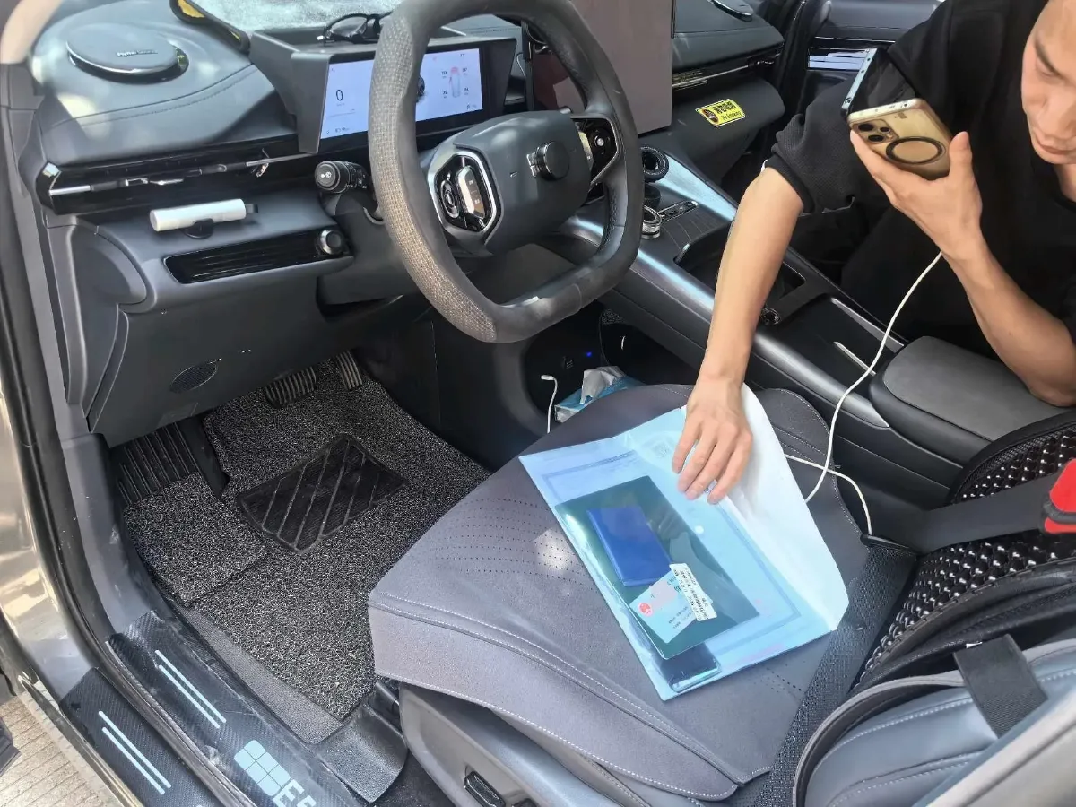 2024 YuanChen Super Van BEV 51KWH,autocango,china used car exporter,china ev exporter,chinese used car exporter,chinese used ev exporter