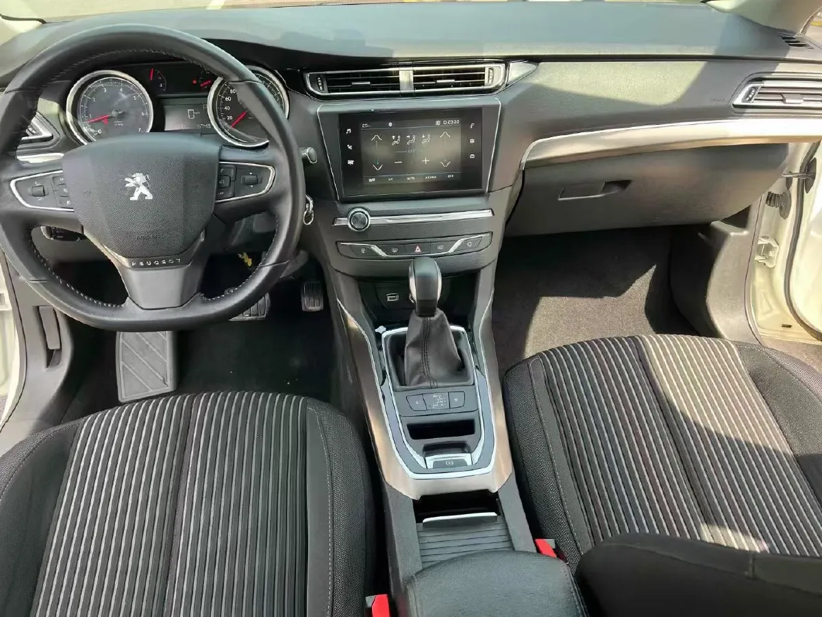 2018 Peugeot 408 1.6T 167HP L4 6AT,autocango,china used car exporter,china ev exporter,chinese used car exporter,chinese used ev exporter