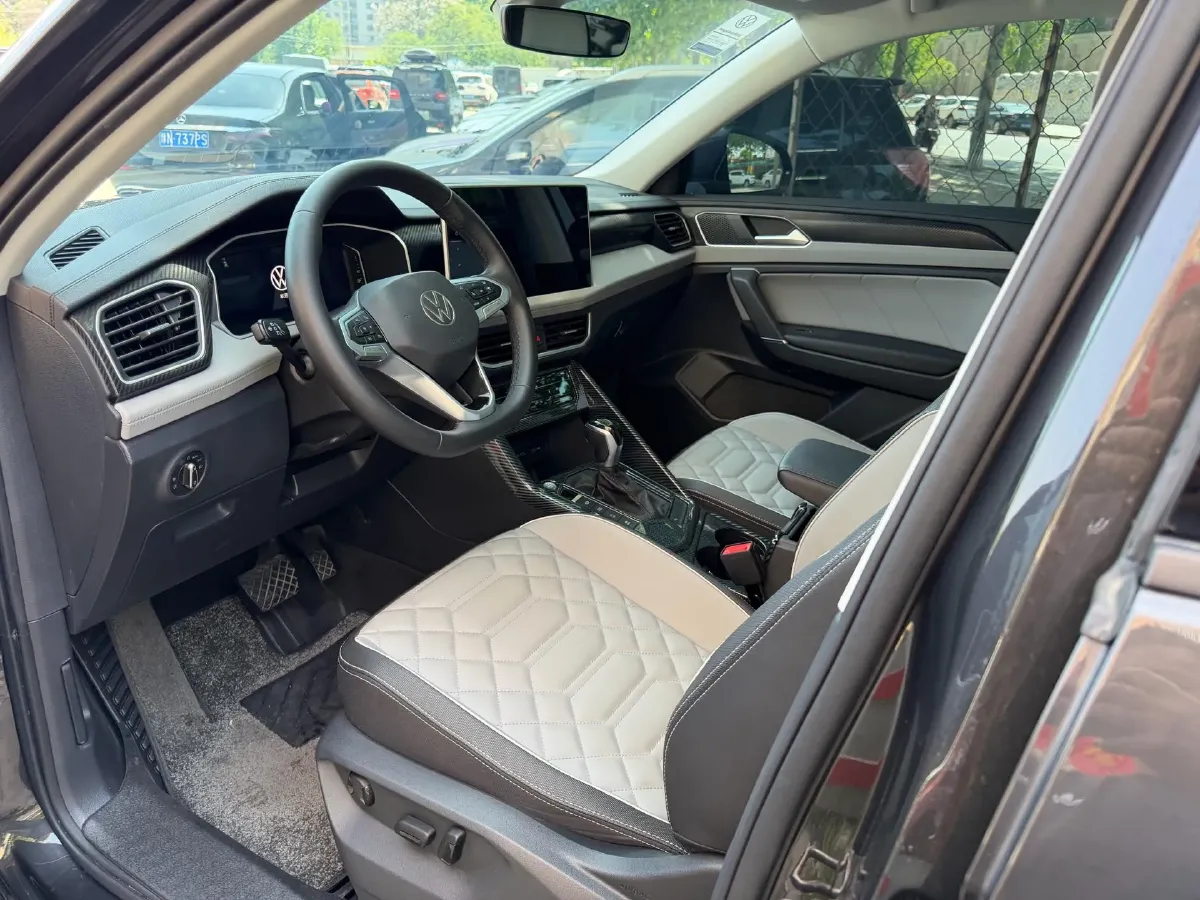 2024 Volkswagen Tayron 1.5T 160HP L4 7DCT,autocango,china used car exporter,china ev exporter,chinese used car exporter,chinese used ev exporter