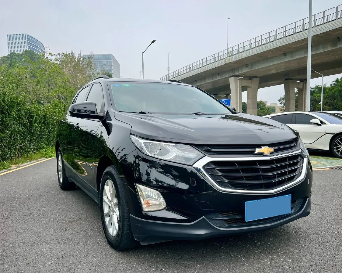 2019 Chevrolet Equinox 1.5T 169HP L4 6AT,autocango,china used car exporter,china ev exporter,chinese used car exporter,chinese used ev exporter