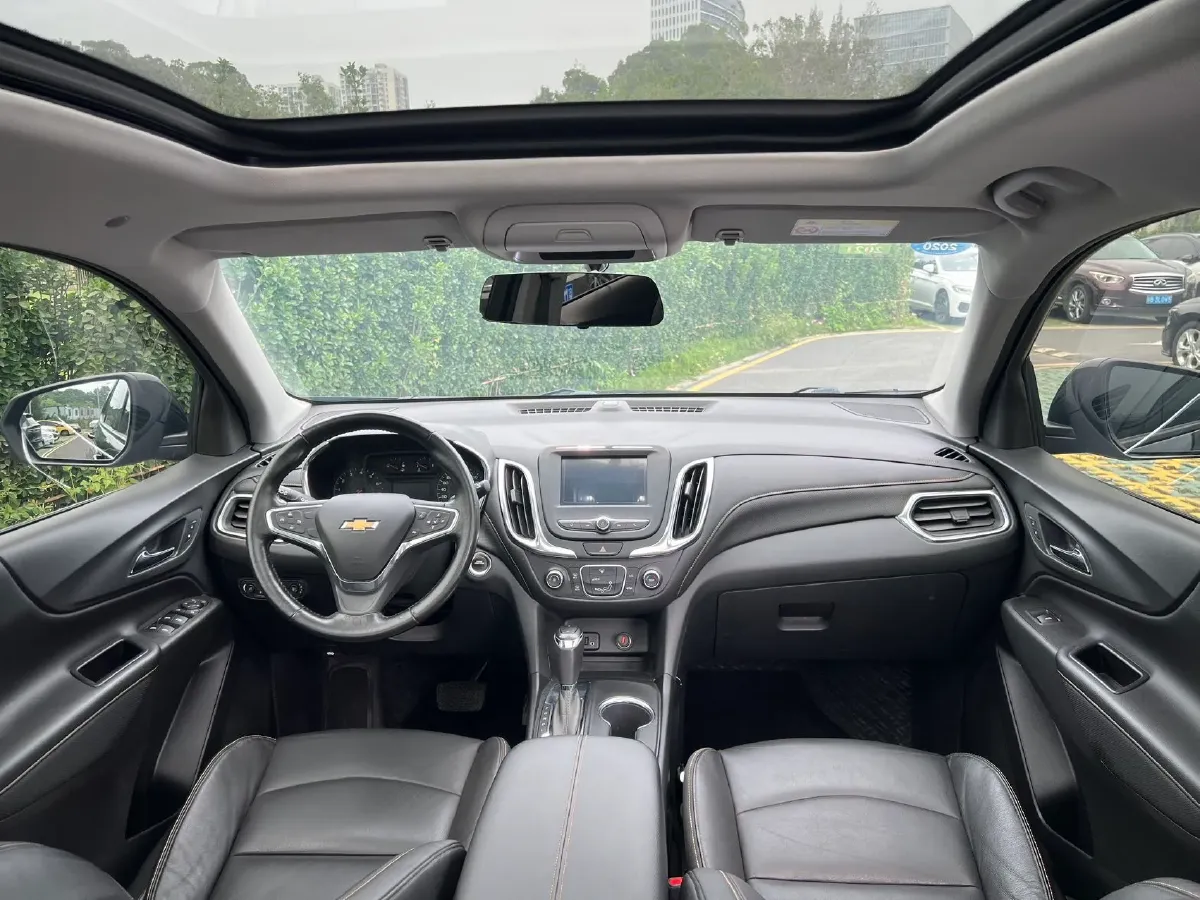2019 Chevrolet Equinox 1.5T 169HP L4 6AT,autocango,china used car exporter,china ev exporter,chinese used car exporter,chinese used ev exporter