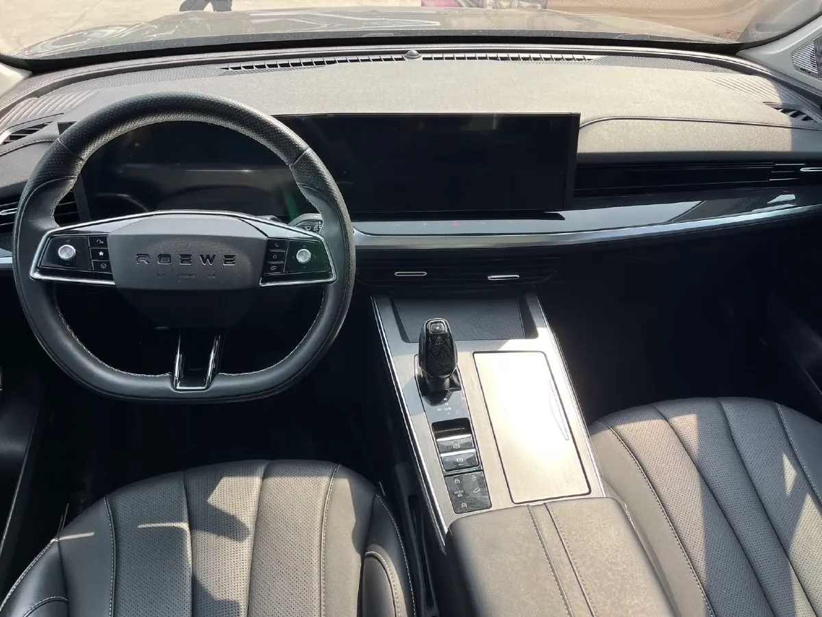 2022 Roewe RX5 MAX 2.0T 231HP L4 8AT,autocango,china used car exporter,china ev exporter,chinese used car exporter,chinese used ev exporter