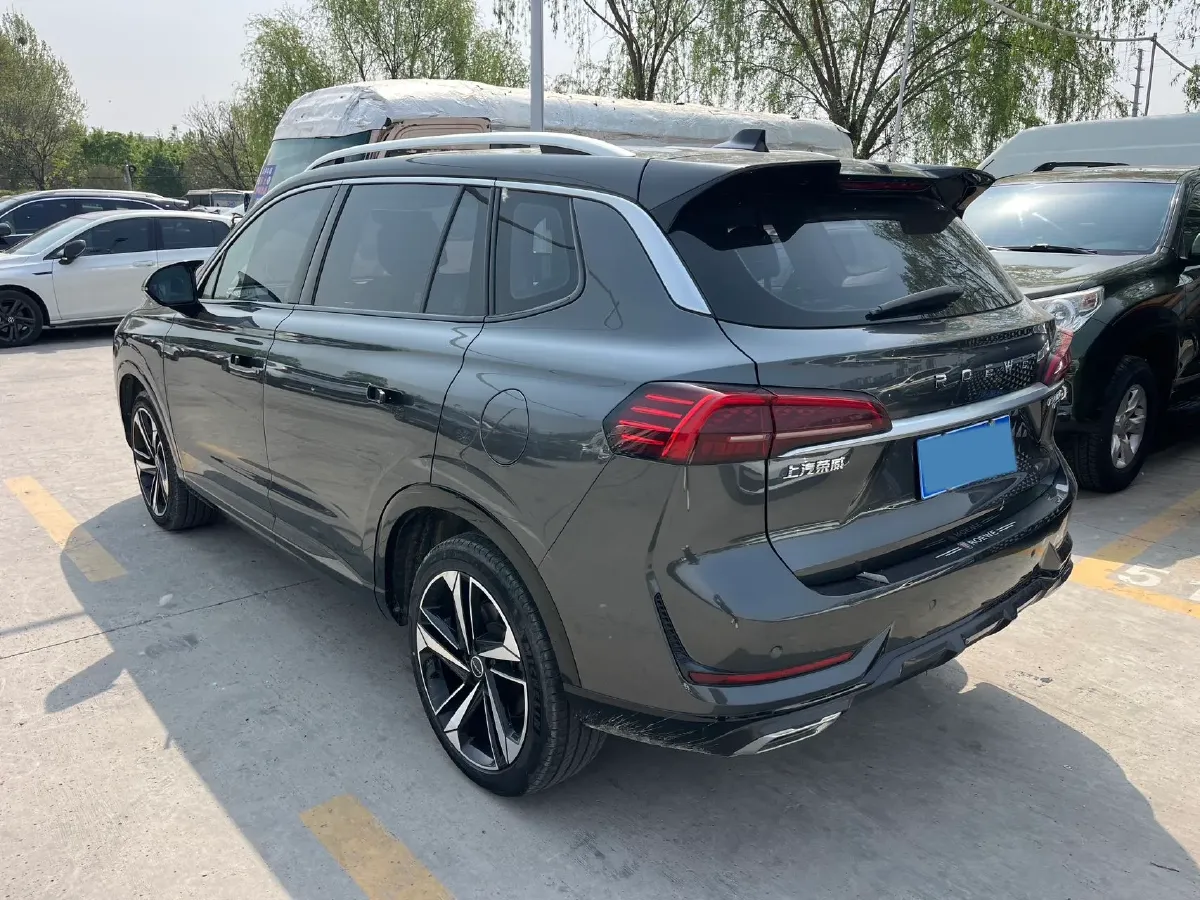 2022 Roewe RX5 MAX 2.0T 231HP L4 8AT,autocango,china used car exporter,china ev exporter,chinese used car exporter,chinese used ev exporter