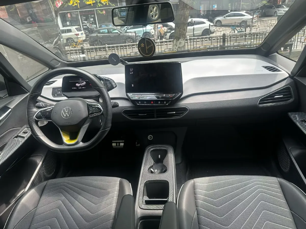 2023 Volkswagen ID.3 BEV 52.8KWH,autocango,china used car exporter,china ev exporter,chinese used car exporter,chinese used ev exporter