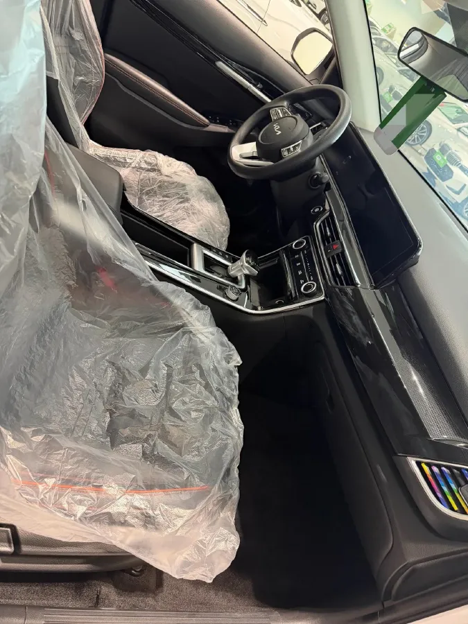 2023 Kia Seltos 1.5L 115HP L4 CVT,autocango,china used car exporter,china ev exporter,chinese used car exporter,chinese used ev exporter