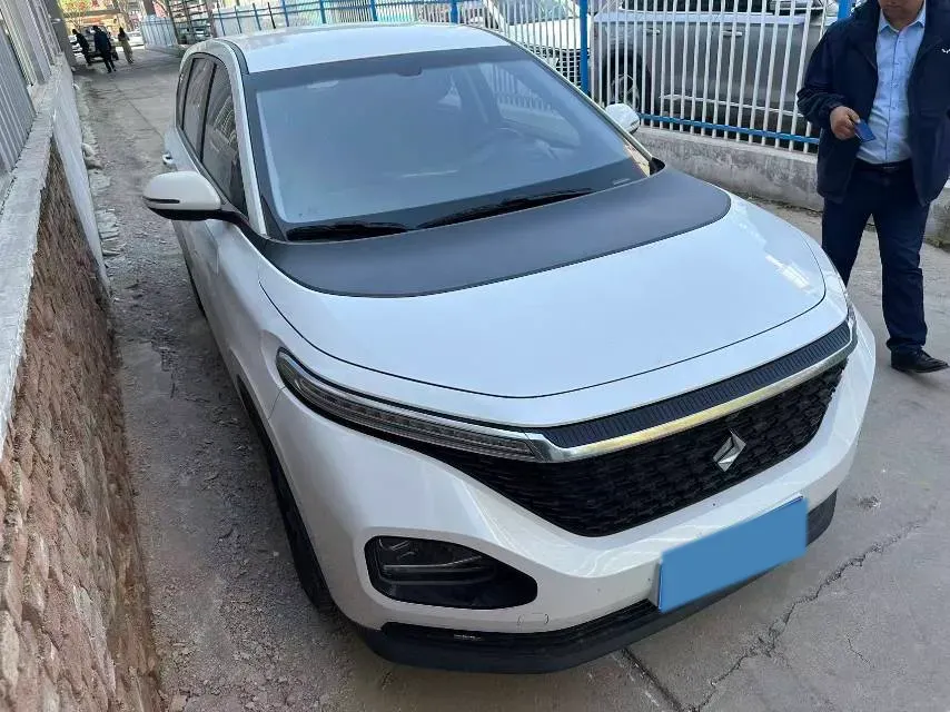 2019 BaoJun 730 1.5T 147HP L4 CVT,autocango,china used car exporter,china ev exporter,chinese used car exporter,chinese used ev exporter