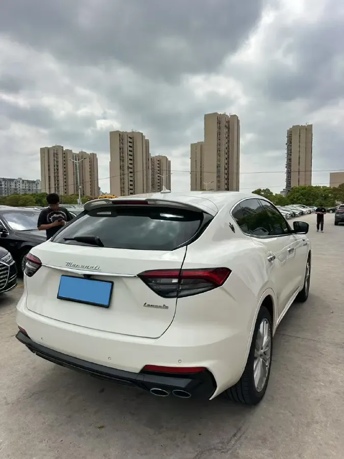 2022 Maserati Levante 3.0T 350HP V6 8AT,autocango,china used car exporter,china ev exporter,chinese used car exporter,chinese used ev exporter