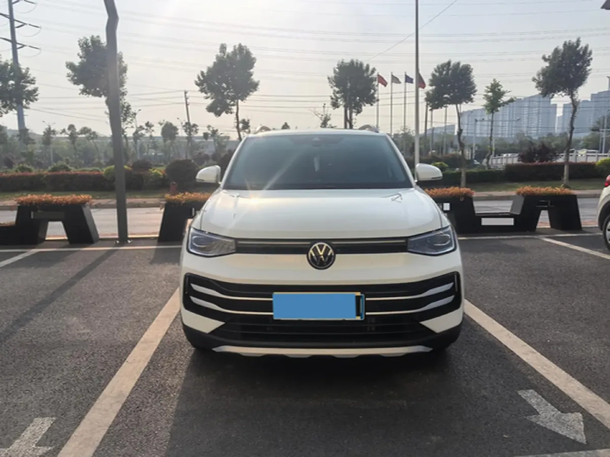 2025 Volkswagen Tharu 1.5L 110HP L4 6AT,autocango,china used car exporter,china ev exporter,chinese used car exporter,chinese used ev exporter