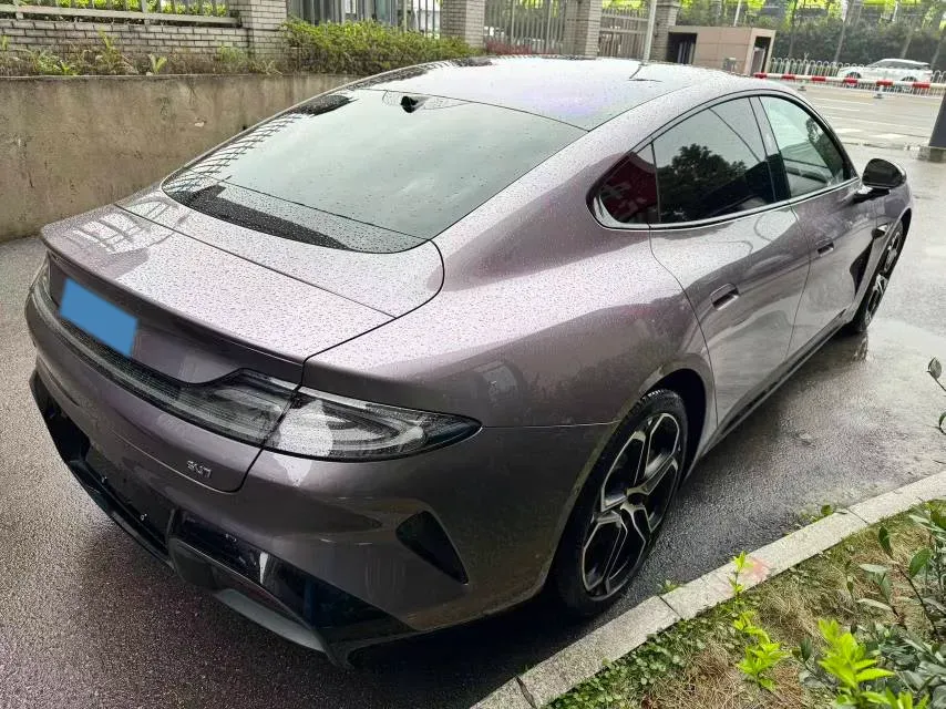 2024 MI SU7 BEV 73.6KWH,autocango,china used car exporter,china ev exporter,chinese used car exporter,chinese used ev exporter