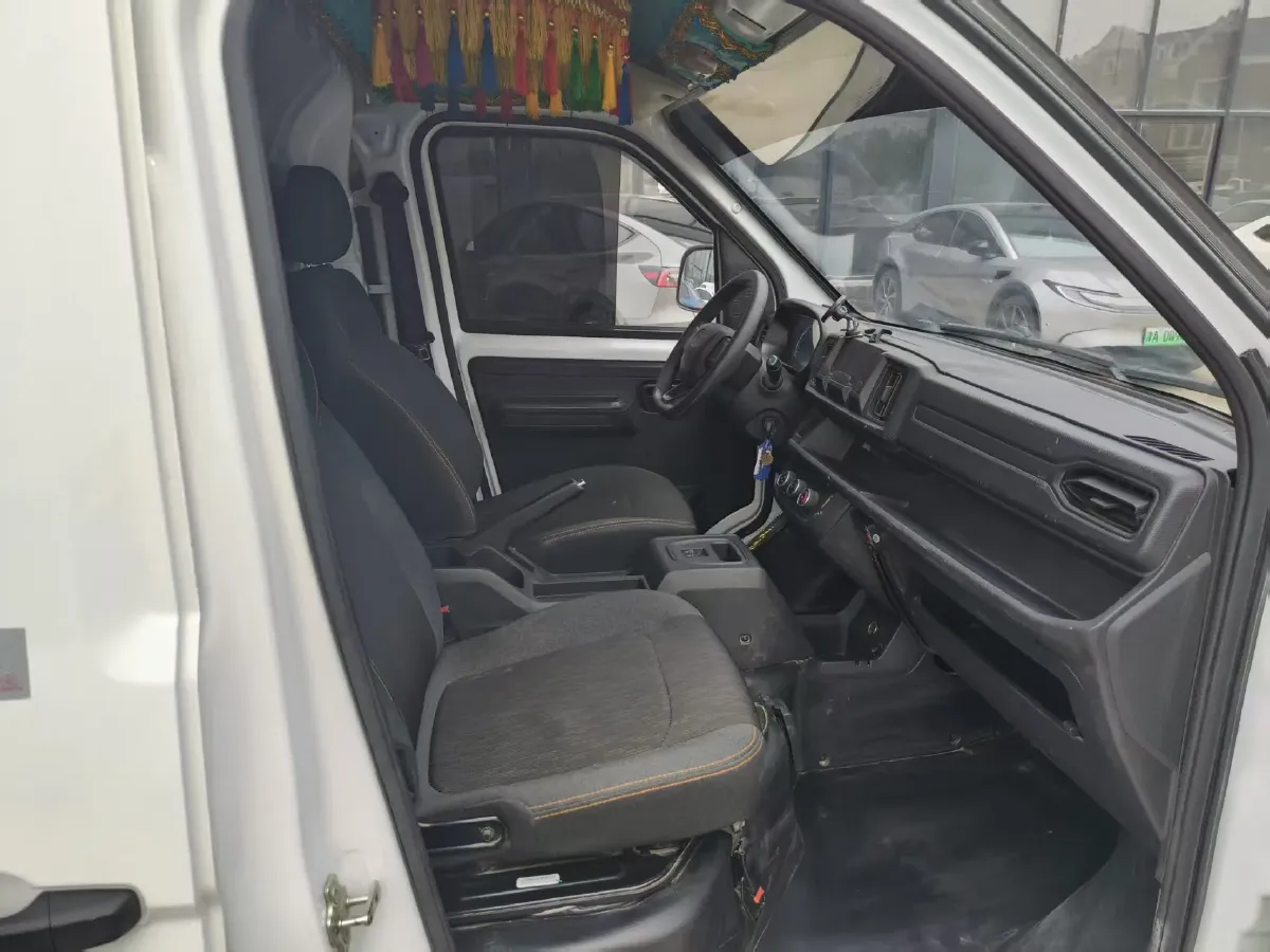 2025 Karry JiangTunE7 BEV 41.86KWH,autocango,china used car exporter,china ev exporter,chinese used car exporter,chinese used ev exporter