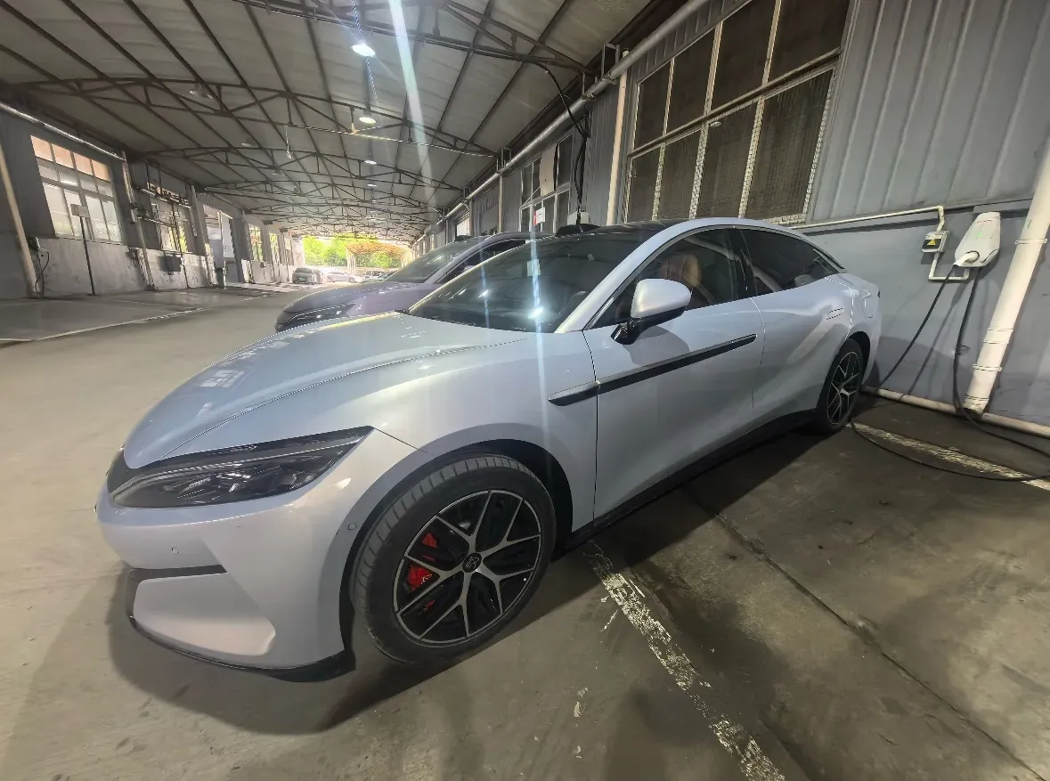 2025 BYD HanL BEV,autocango,china used car exporter,china ev exporter,chinese used car exporter,chinese used ev exporter