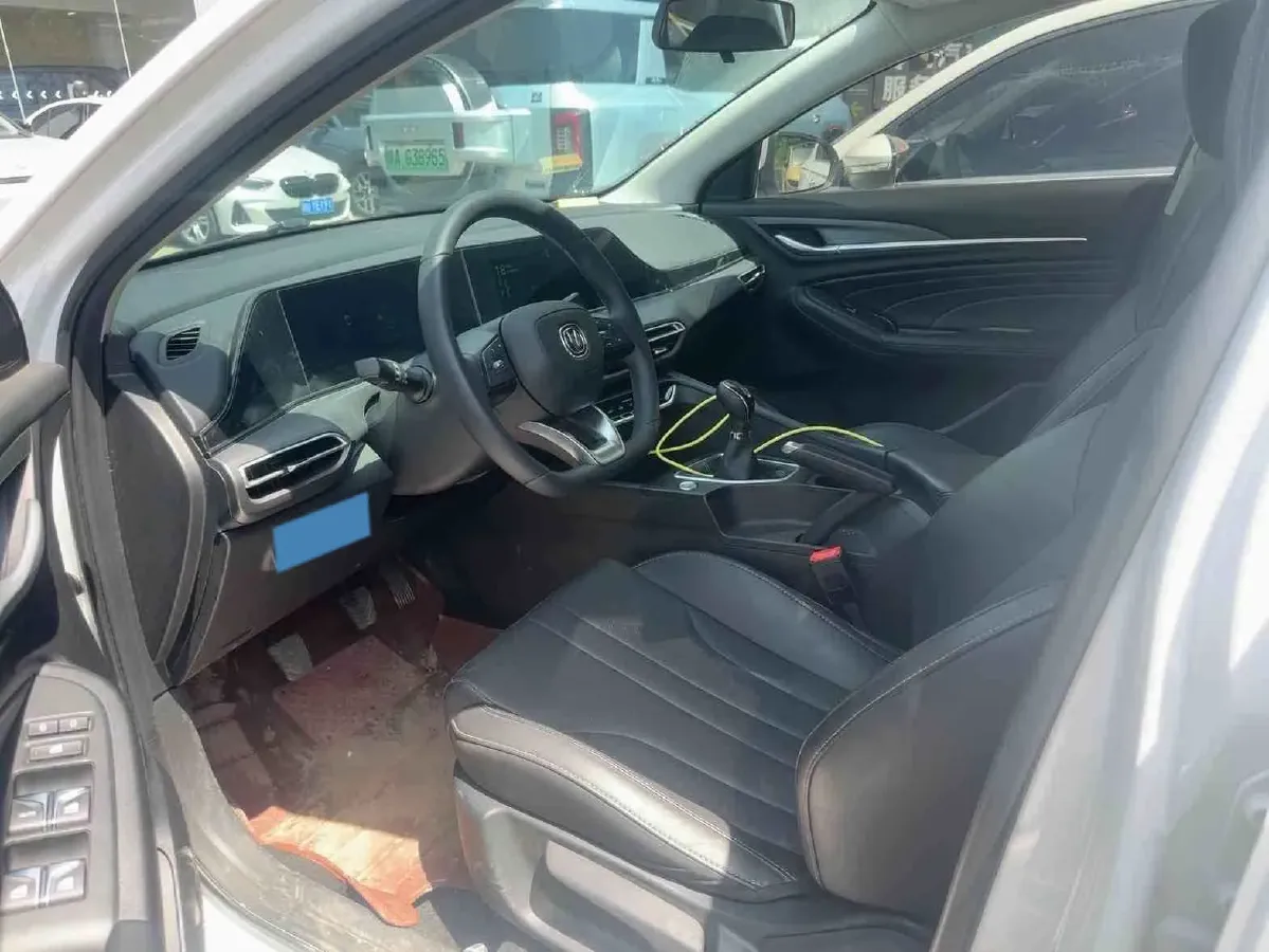 2021 ChangAn Eado 1.6L 128HP L4 5MT,autocango,china used car exporter,china ev exporter,chinese used car exporter,chinese used ev exporter