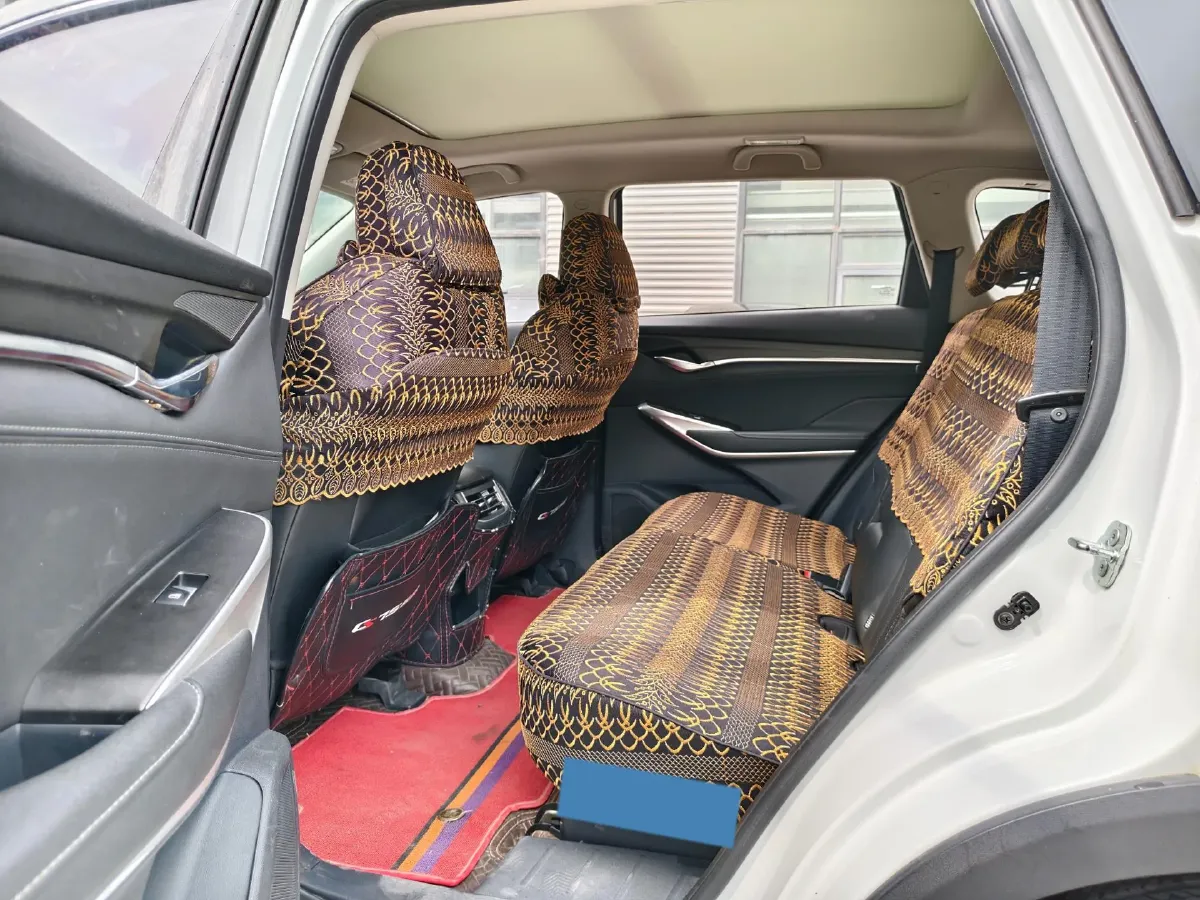 2021 ChangAn CS75 Plus 1.5T 178HP L4 6AT,autocango,china used car exporter,china ev exporter,chinese used car exporter,chinese used ev exporter