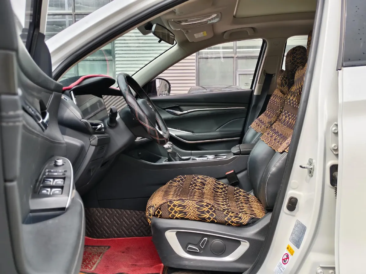 2021 ChangAn CS75 Plus 1.5T 178HP L4 6AT,autocango,china used car exporter,china ev exporter,chinese used car exporter,chinese used ev exporter