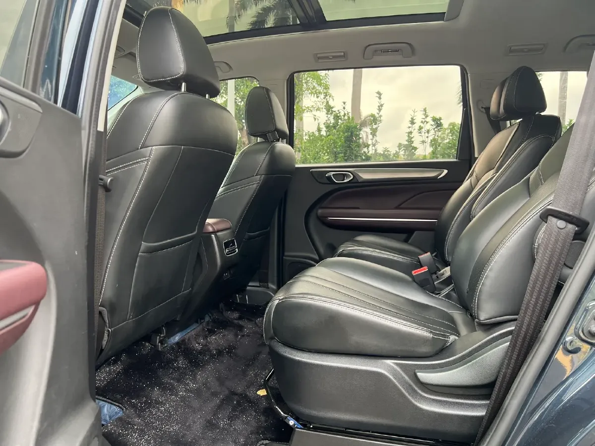 2021 GAC Trumpchi M6 1.5T 169HP L4 7DCT,autocango,china used car exporter,china ev exporter,chinese used car exporter,chinese used ev exporter