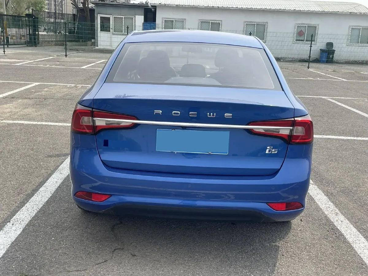 2019 Roewe i5 1.5L 120HP L4 CVT,autocango,china used car exporter,china ev exporter,chinese used car exporter,chinese used ev exporter