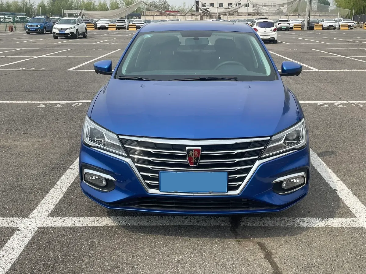 2019 Roewe i5 1.5L 120HP L4 CVT,autocango,china used car exporter,china ev exporter,chinese used car exporter,chinese used ev exporter