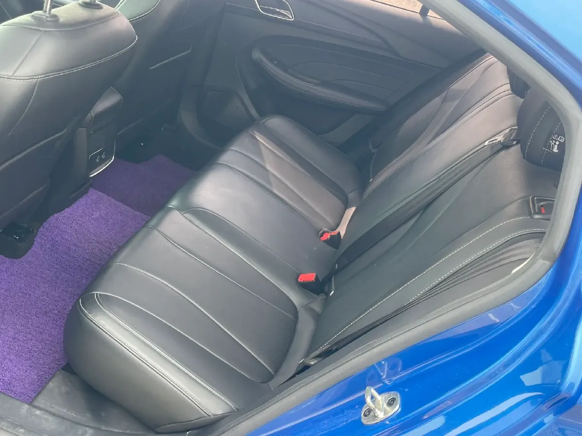 2019 Roewe i5 1.5L 120HP L4 CVT,autocango,china used car exporter,china ev exporter,chinese used car exporter,chinese used ev exporter