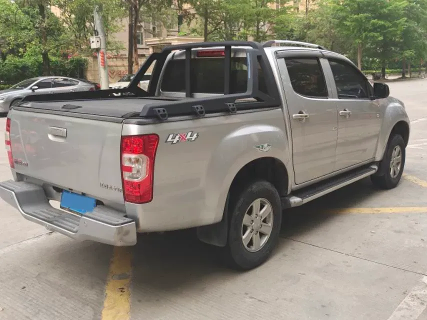 2022 Isuzu RE-MAX Jim 2.8T 120HP L4 5MT,autocango,china used car exporter,china ev exporter,chinese used car exporter,chinese used ev exporter