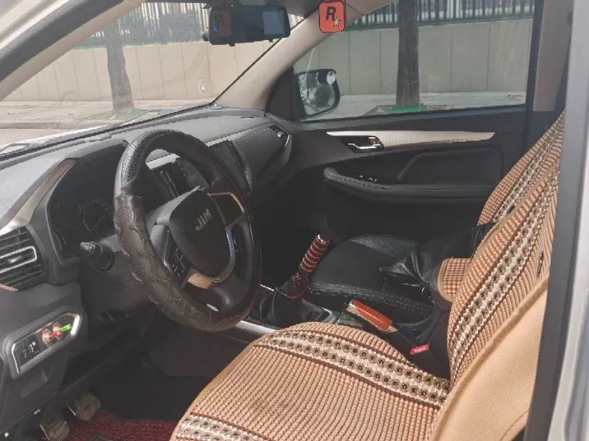 2022 Isuzu RE-MAX Jim 2.8T 120HP L4 5MT,autocango,china used car exporter,china ev exporter,chinese used car exporter,chinese used ev exporter