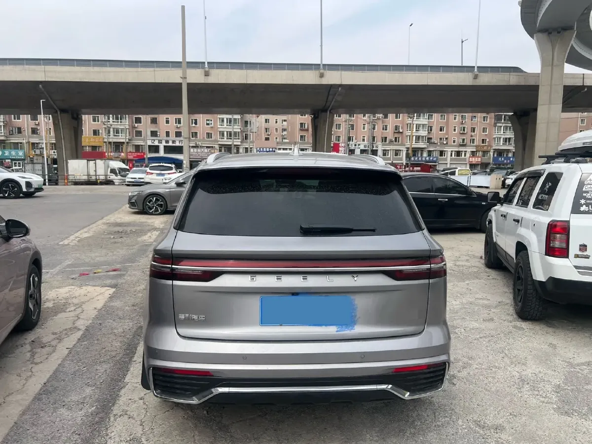 2024 Geely Monjaro 2.0T 238HP L4 8AT,autocango,china used car exporter,china ev exporter,chinese used car exporter,chinese used ev exporter