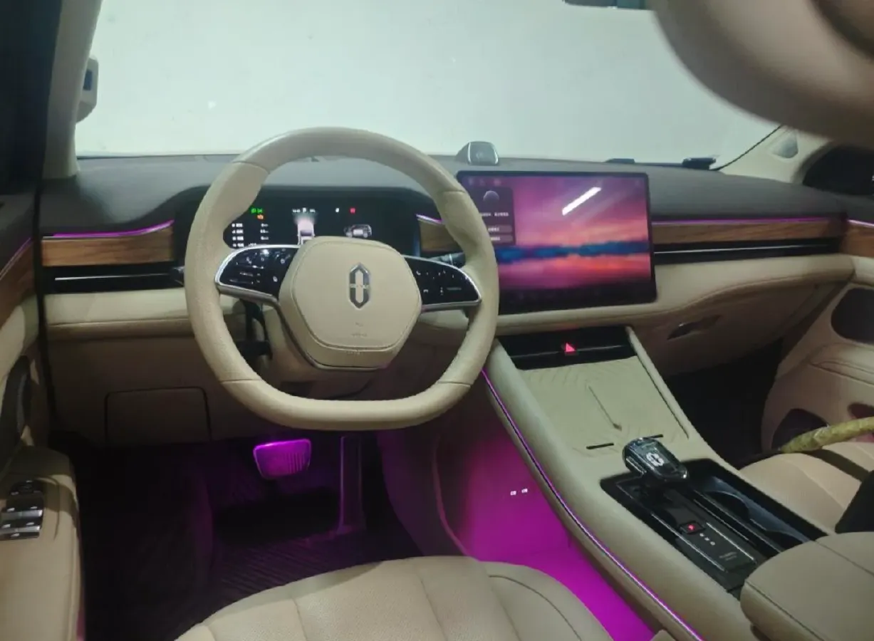 2024 AITO AITO M7 1.5T 152HP L4 REEV 40KWH,autocango,china used car exporter,china ev exporter,chinese used car exporter,chinese used ev exporter