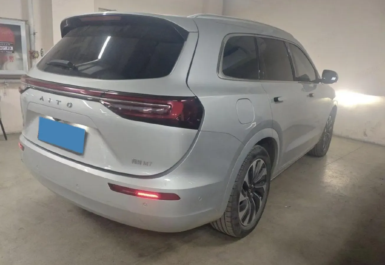 2024 AITO AITO M7 1.5T 152HP L4 REEV 40KWH,autocango,china used car exporter,china ev exporter,chinese used car exporter,chinese used ev exporter