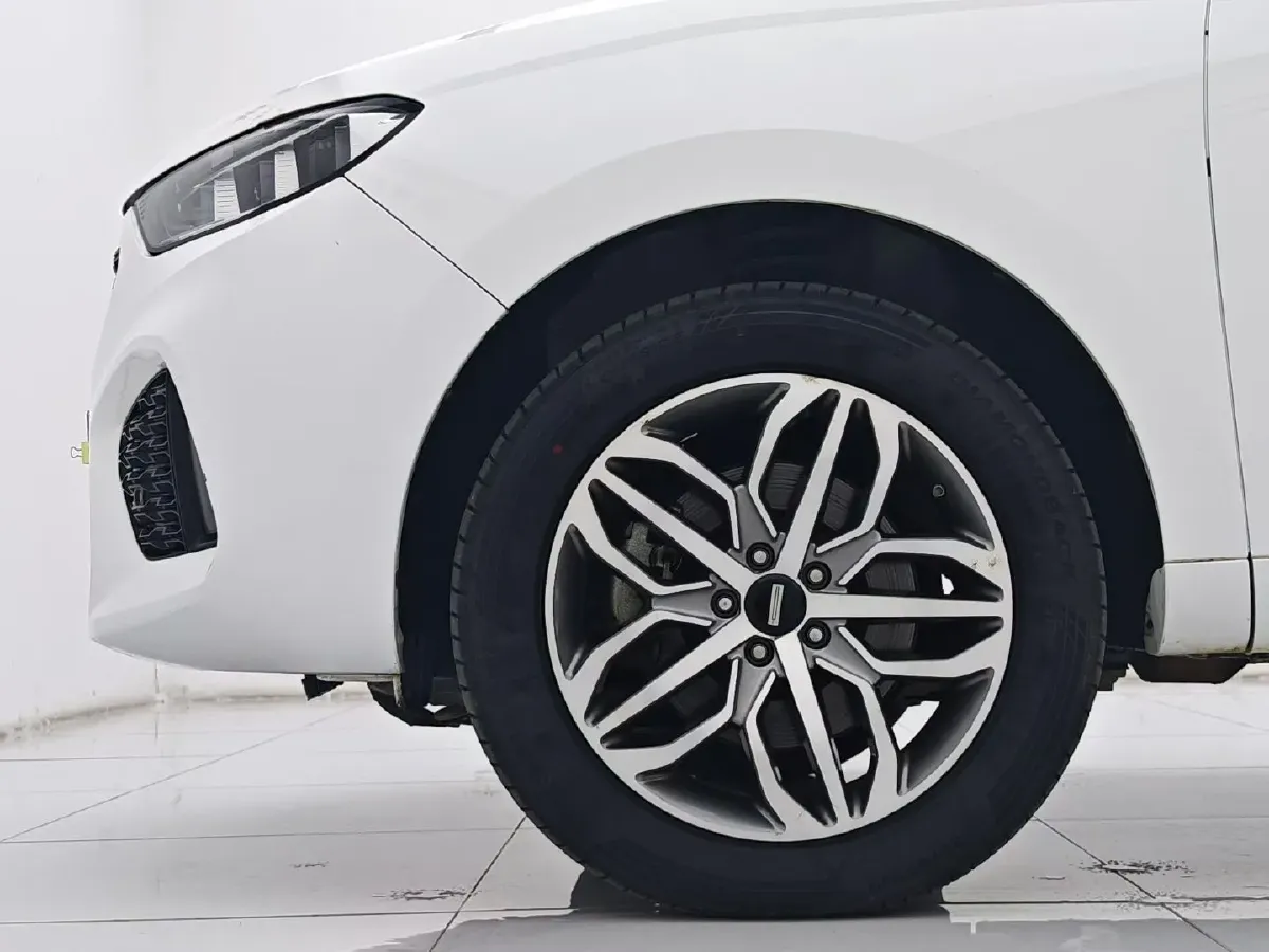 2017 WEY VV5 2.0T 197HP L4 7DCT,autocango,china used car exporter,china ev exporter,chinese used car exporter,chinese used ev exporter