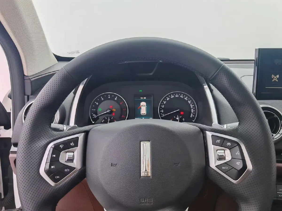 2017 WEY VV5 2.0T 197HP L4 7DCT,autocango,china used car exporter,china ev exporter,chinese used car exporter,chinese used ev exporter