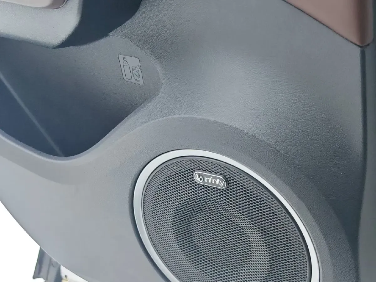 2017 WEY VV5 2.0T 197HP L4 7DCT,autocango,china used car exporter,china ev exporter,chinese used car exporter,chinese used ev exporter