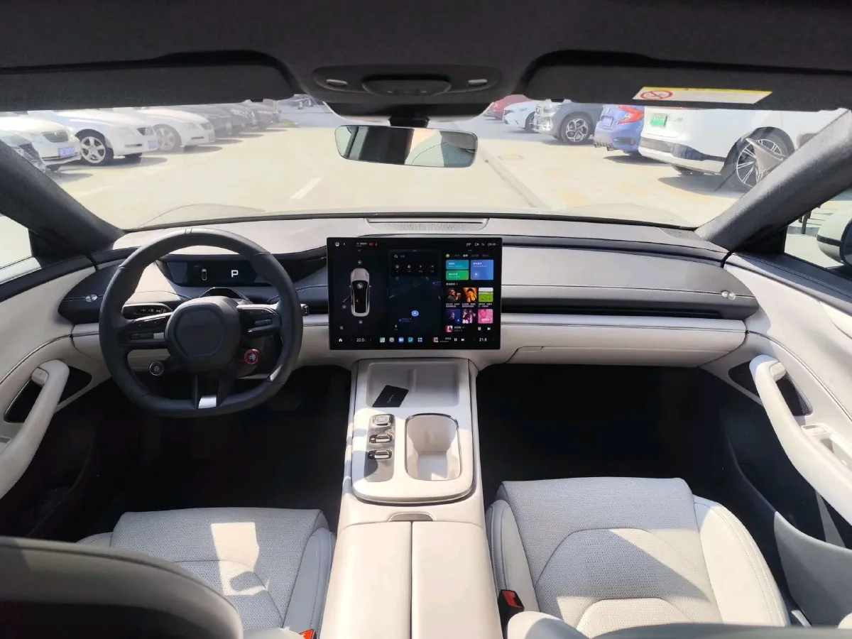 2024 MI SU7 BEV 73.6KWH,autocango,china used car exporter,china ev exporter,chinese used car exporter,chinese used ev exporter