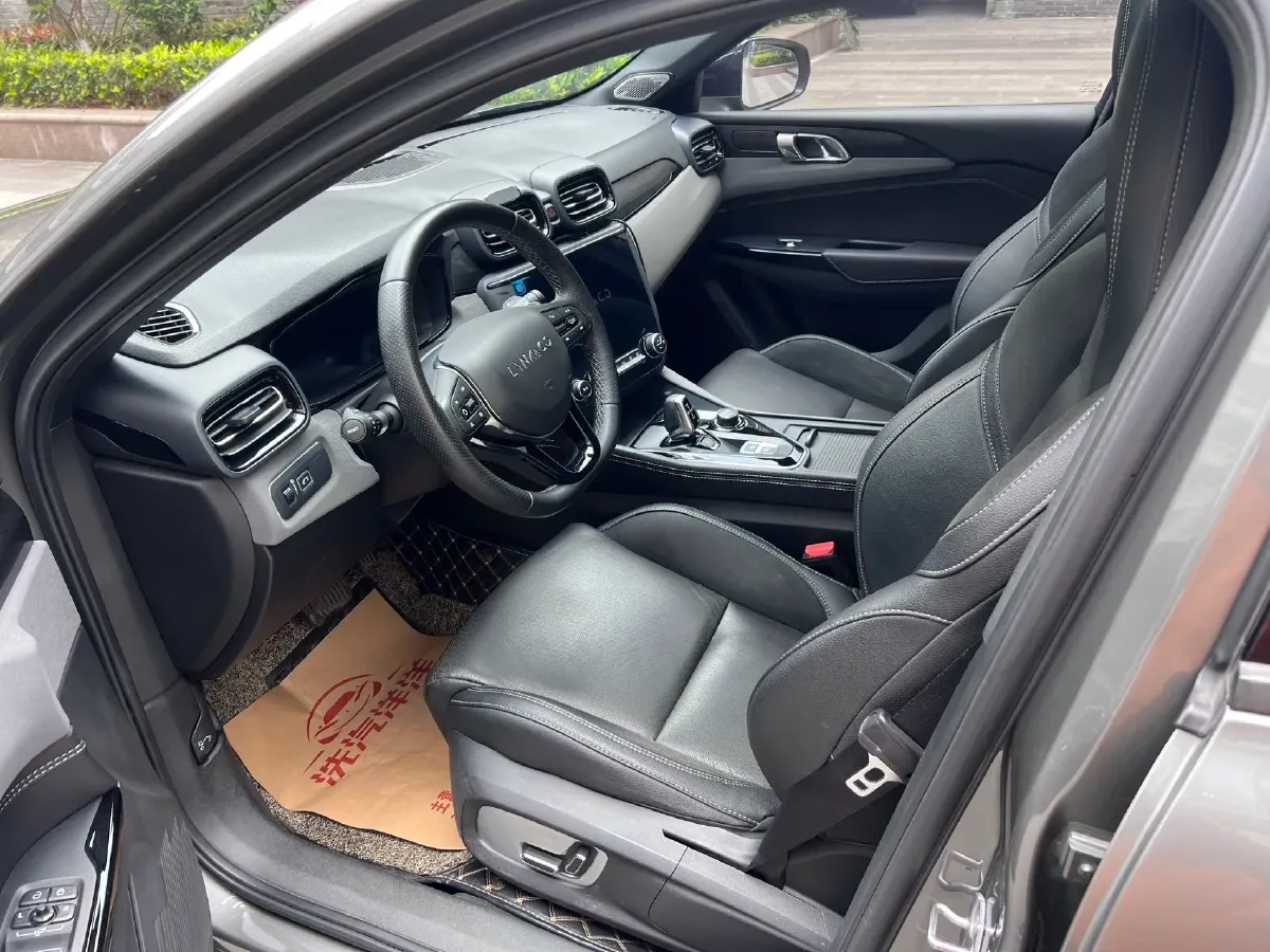 2021 LYNK&CO 03 1.5T 180HP L3 7DCT,autocango,china used car exporter,china ev exporter,chinese used car exporter,chinese used ev exporter