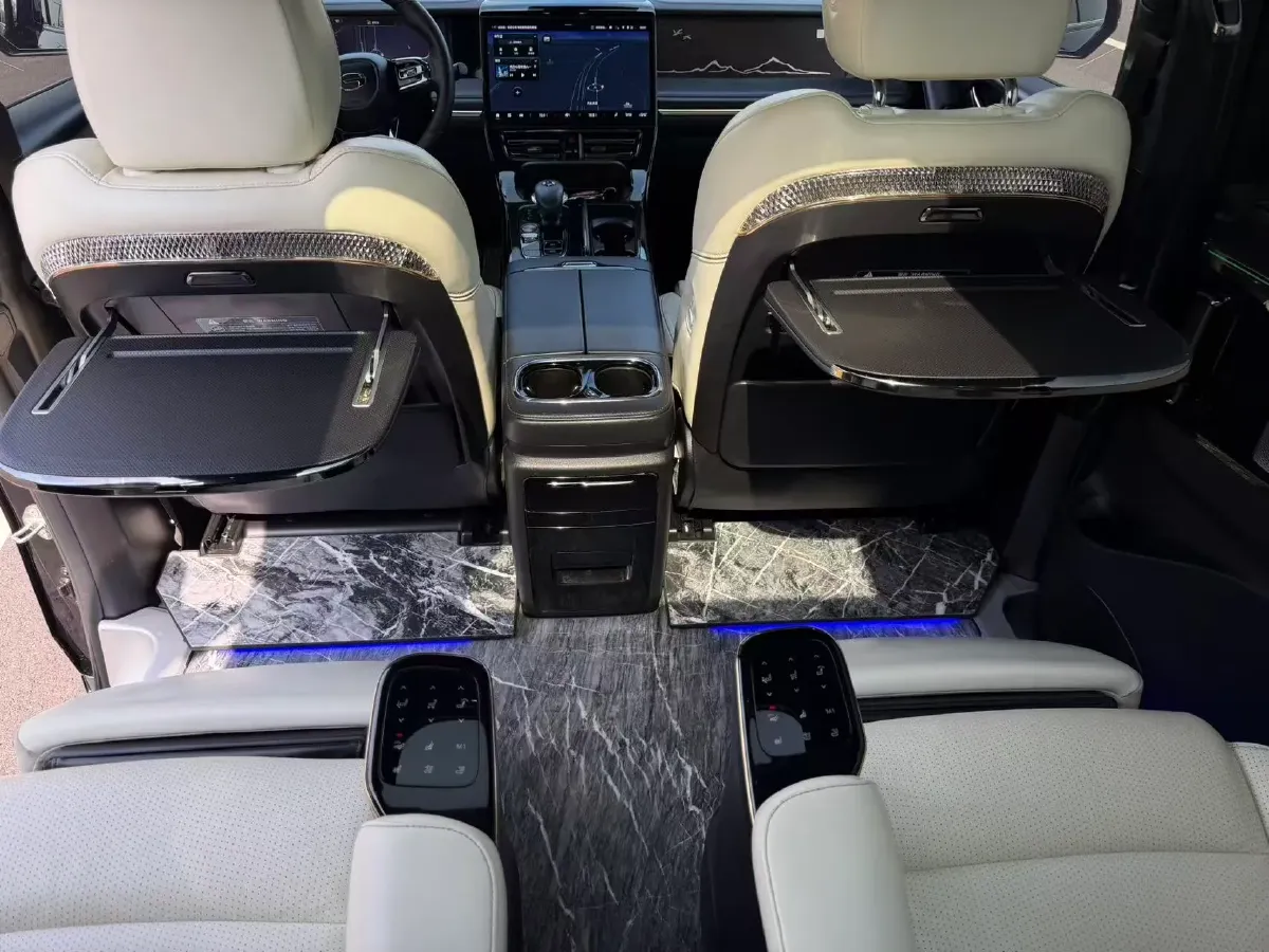 2023 GAC Trumpchi M8 2.0T 252HP L4 8AT,autocango,china used car exporter,china ev exporter,chinese used car exporter,chinese used ev exporter